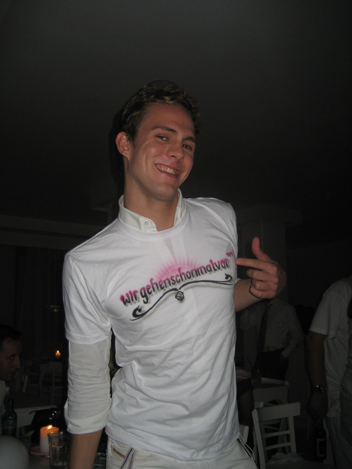 Event for Saatchi & Saatchi @ ich weiss, Frankfurt, 2007