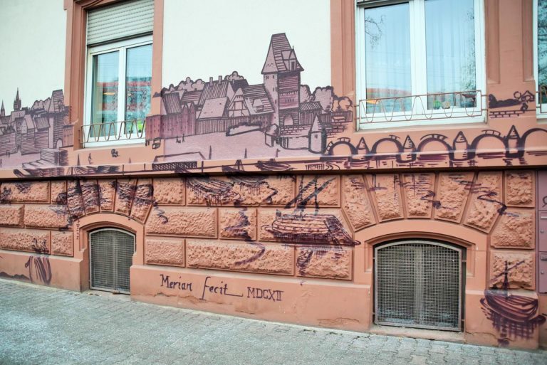 Alt Frankfurt-Stich Matthäus Merian auf Fassade Hamburger Allee, Frankfurt-Bockenheim 2016
