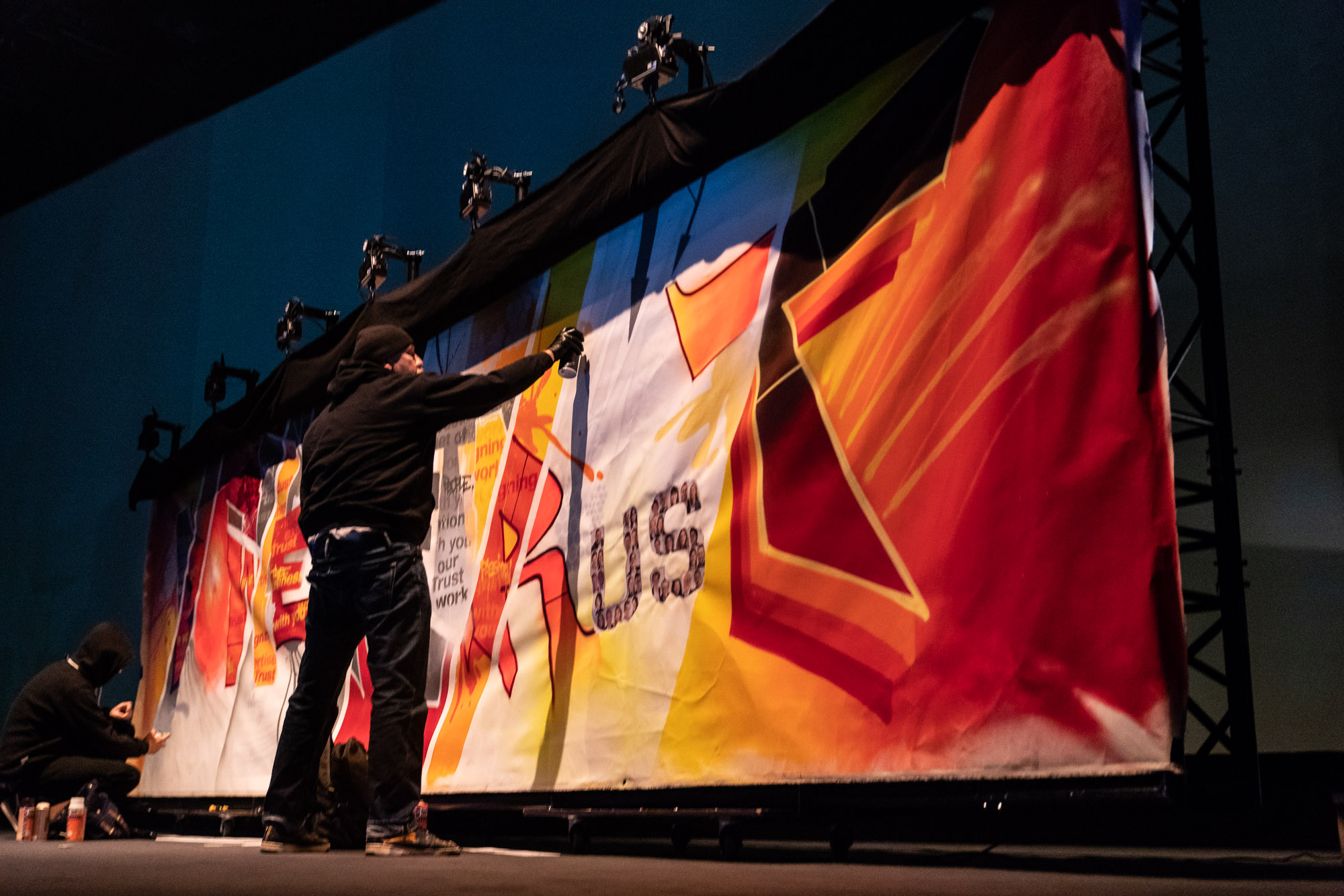 itelligence Graffiti Urban Art performance on stage, Mitsubishi hall Düsseldorf, germany 2019