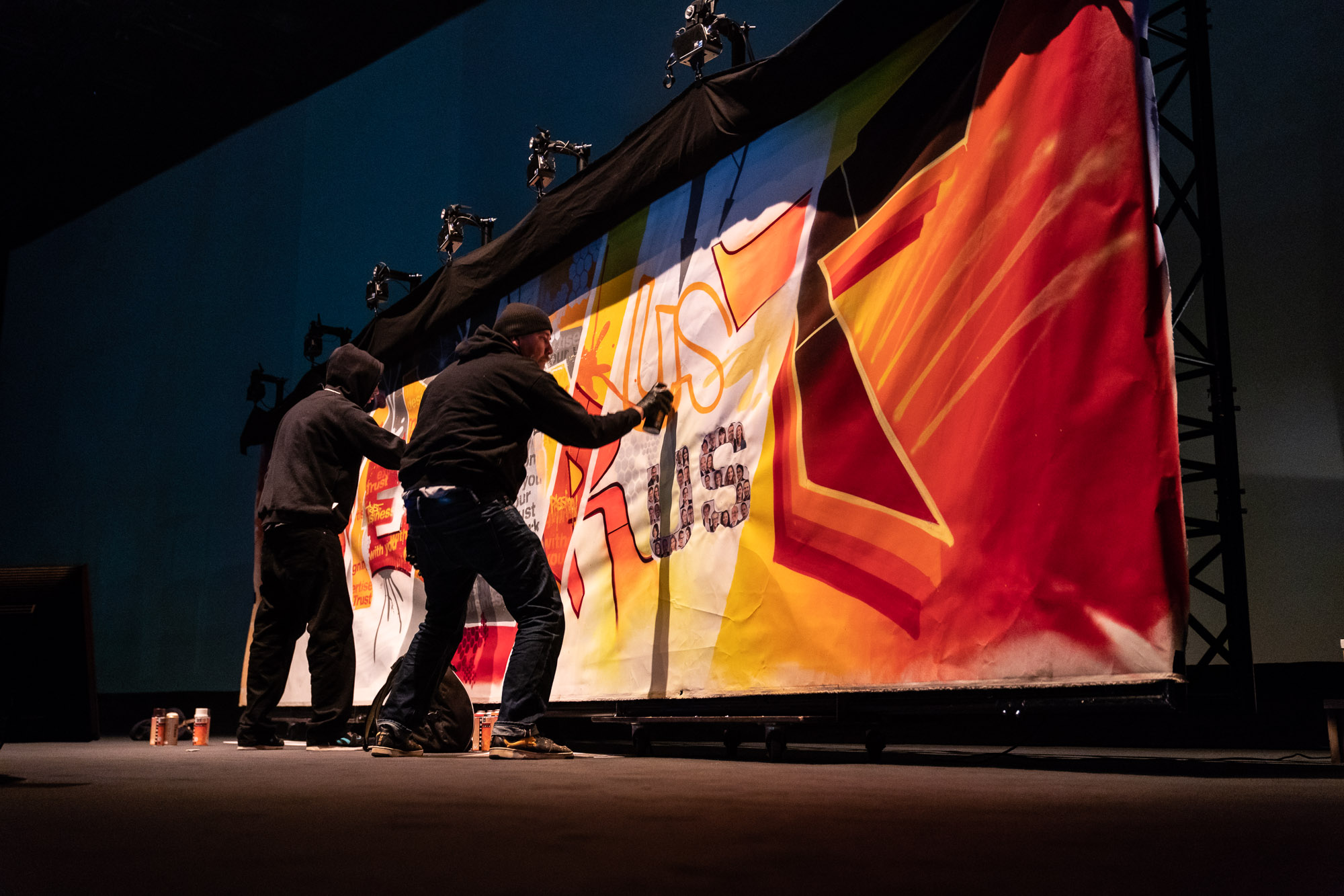 itelligence Graffiti Urban Art performance on stage, Mitsubishi hall Düsseldorf, germany 2019