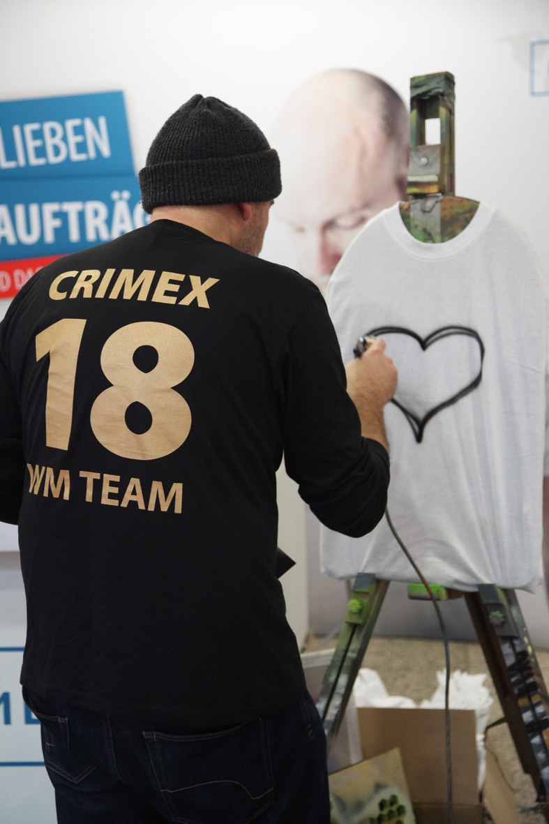 Crimex Bomber Airbrush 2016 Newsweek