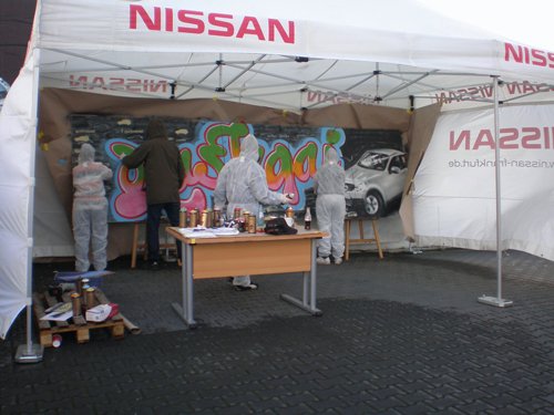 Nissan Qashqai Launch Live spraycan art/Urban Art Graffiti Workshop at Car shops in Germany 2007