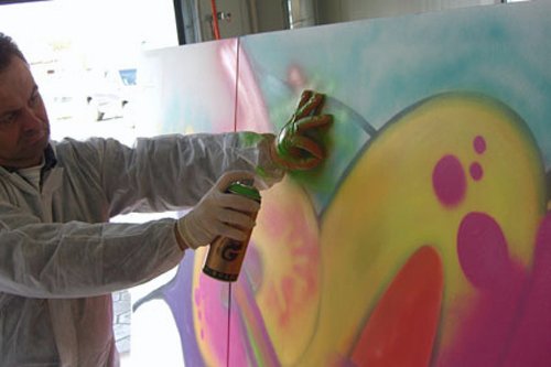 Nissan Qashqai Launch Live spraycan art/Urban Art Graffiti Workshop at Car shops in Germany 2007