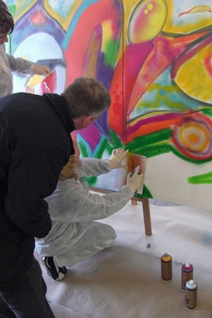 Nissan Qashqai Launch Live spraycan art/Urban Art Graffiti Workshop at Car shops in Germany 2007