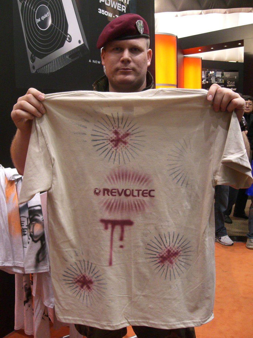 Revoltec Cebit Live Street Art Airbrush 2007