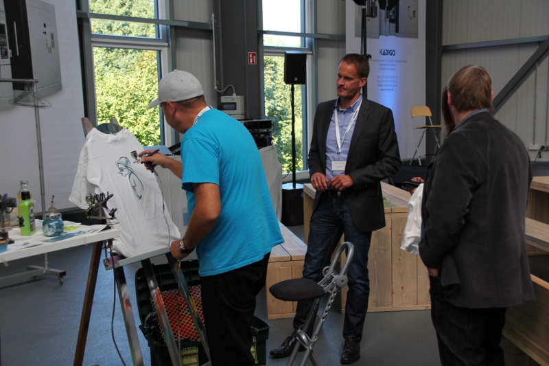 Kadigo live Street Art Airbrushing