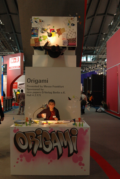 Live Graffiti your name at fair Paperworld, Frankfurt 2009
