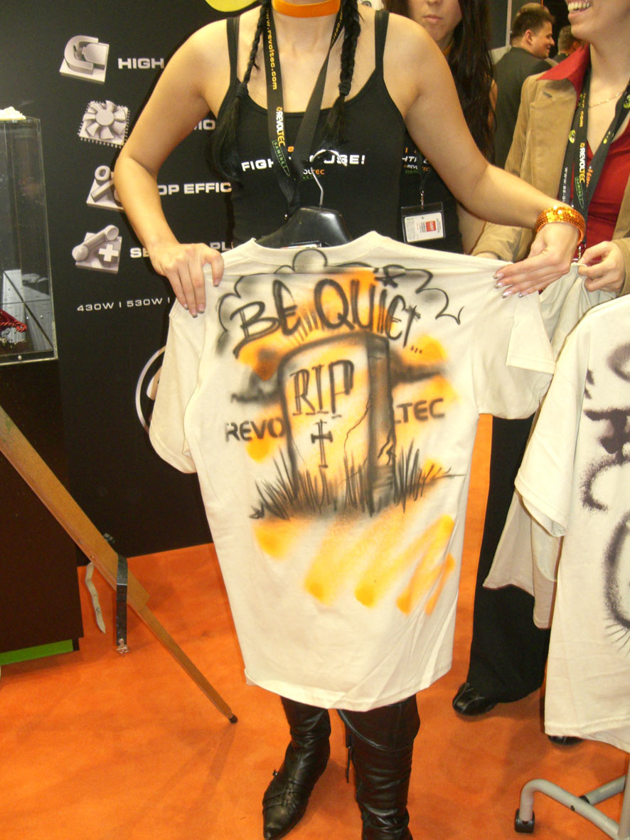 Revoltec Cebit Live Street Art Airbrush 2007